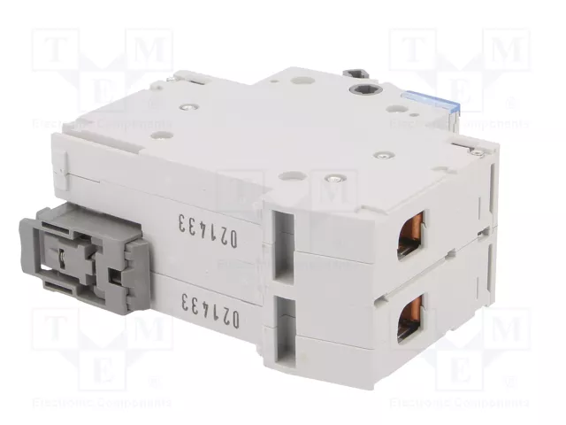 LEGRAND FR300 Interruptor de aislamiento 2 polos 32A 400VAC LEGRAND FR300 Interruptor de aislamiento 2 polos 32A 400VAC