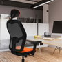 PIQUERAS Y CRESPO Silla de oficina Jorquera con mecanismo Sincro, Gris claro y Blanco