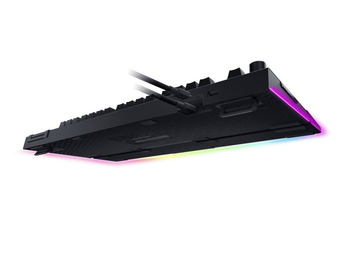 Razer BlackWidow V4 Pro con interruptores Razer Green, Negro Razer BlackWidow V4 Pro con interruptores Razer Green, Negro