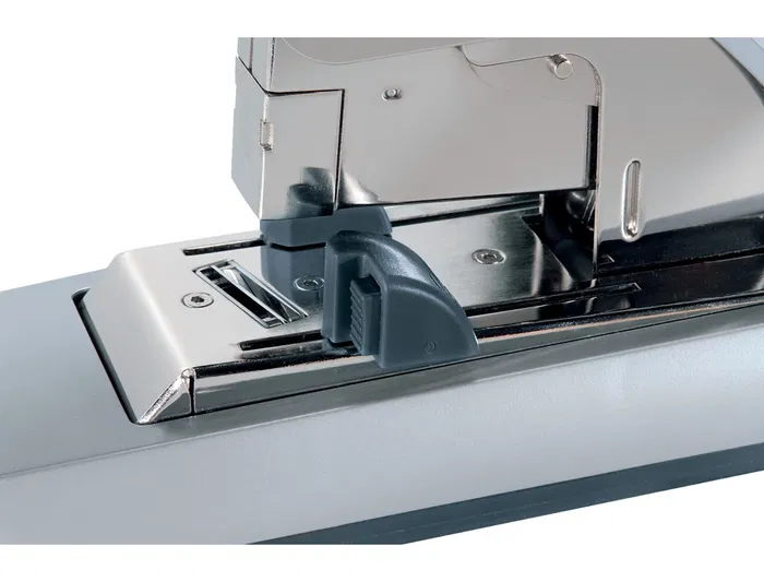 Petrus Grapadora 1500 Capacidad 120 Hojas Grapado Plano Usa Grapas 23/15xl Color Plata