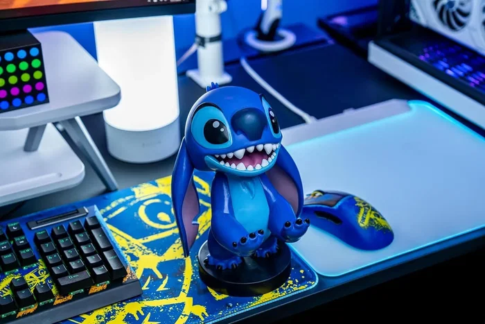 EXQUISITE GAMING Cable Guy Soporte Smiley Stitch Disney 20cm