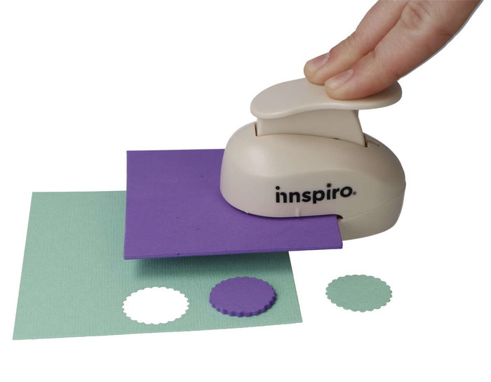 Innspiro Troqueladora de figuras Eva Foam Punch círculo festoneado 25mm Innspiro Troqueladora de figuras Eva Foam Punch círculo festoneado 25mm