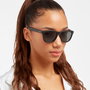 Hawkers ONE COLT Gafas de Sol Polarizadas Cuadradas Unisex - Color Black Grey, Montura TR-90, Puente 18.5 mm, Lente 44.1 mm, Varilla 140 mm