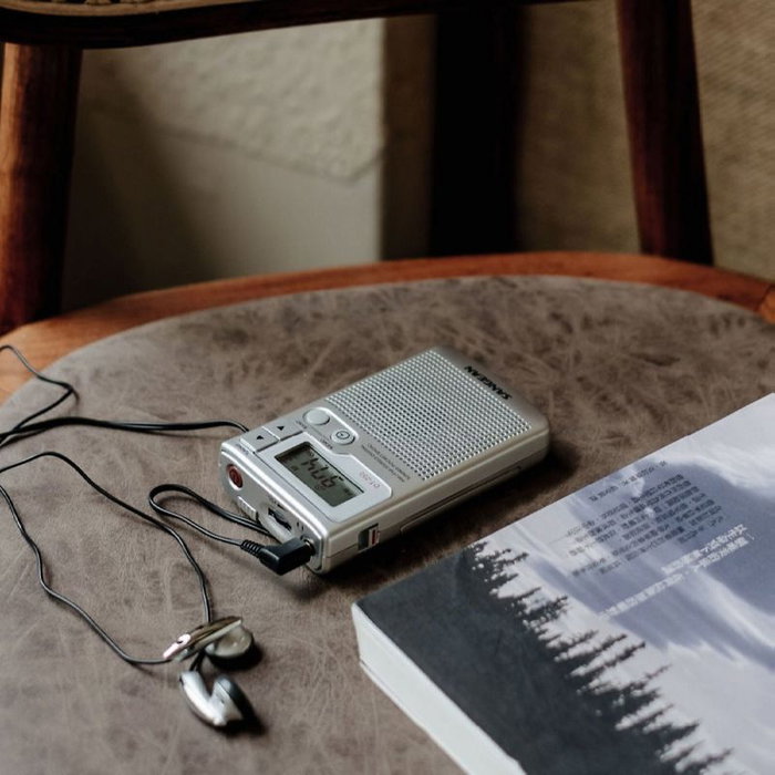 Sangean Radio digital con altavoz, autoscan y temporizador