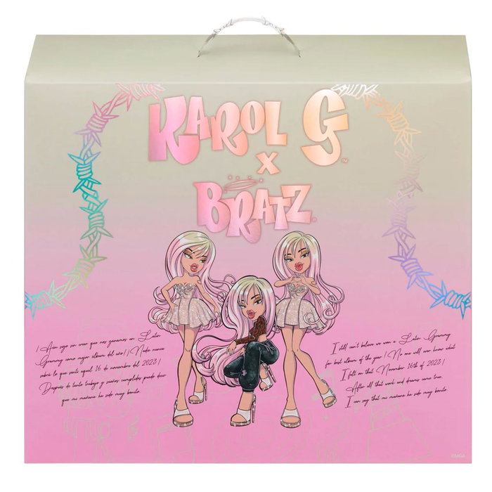 MGA 511519 Muñeca Bratz Celebrity Karol G con Vestido Camisero, Joggers, Mini Vinilo Álbum Mañana Será Bonito y Accesorios Glam