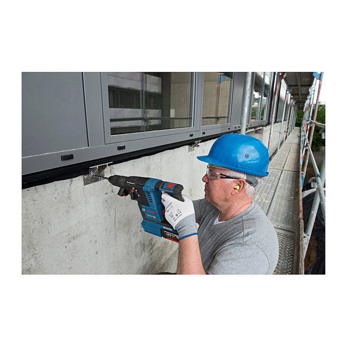 Bosch GBH 18V-26 F Professional Martillo perforador a batería con 2 baterías de 8,0 Ah