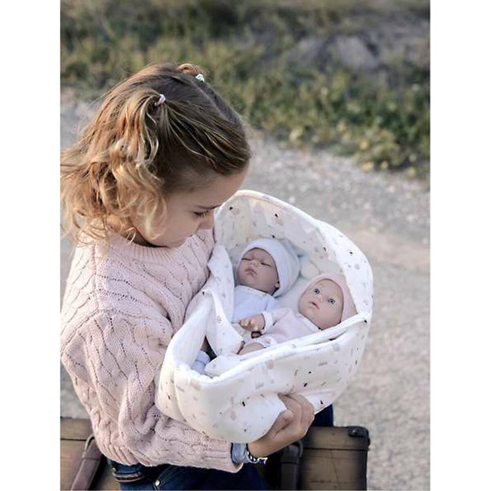 Muñecas Arias Muñeca Elegance 26 Cm Pillines con Capazo y Cuerpo Vinyl en Caja Muñecas Arias Muñeca Elegance 26 Cm Pillines con Capazo y Cuerpo Vinyl en Caja