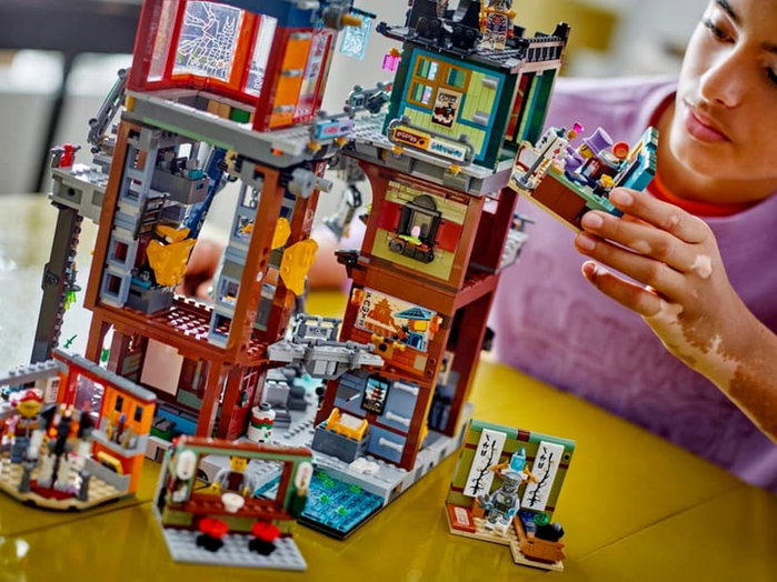LEGO Ninjago City Workshops 3 LEGO Ninjago City Workshops 3