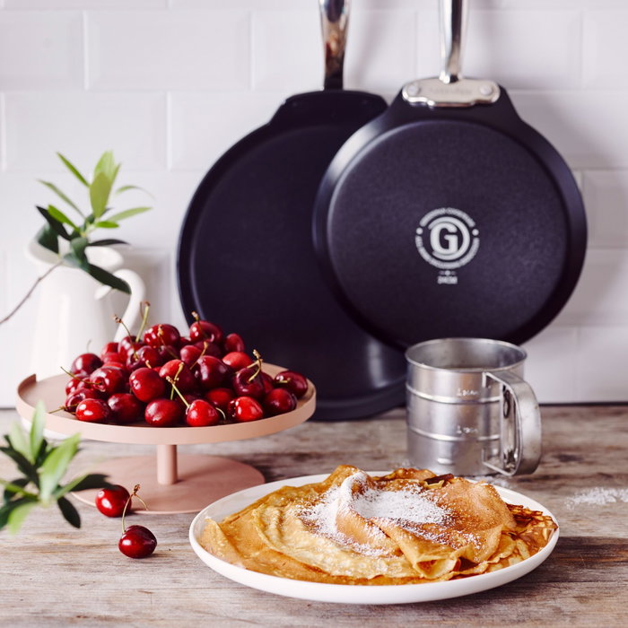 GreenPan Barcelona Pro Pancake Pan 28cm Black