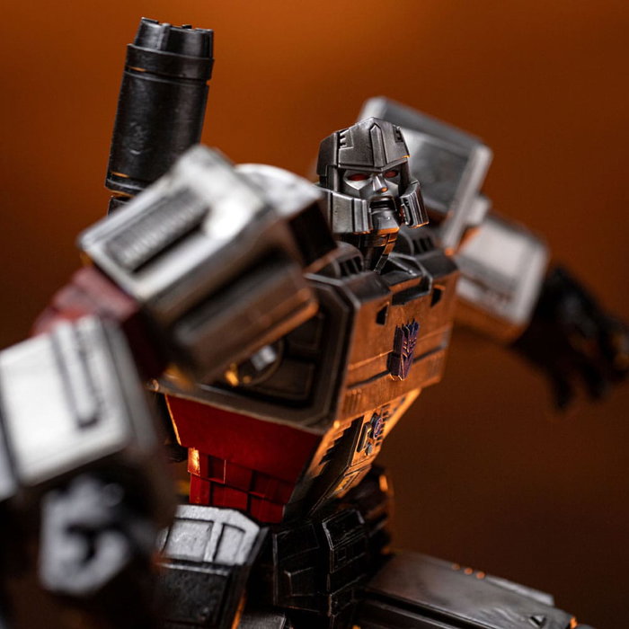 Iron Studios Estatua Transformers Demi Art Scale Megatron 1/20