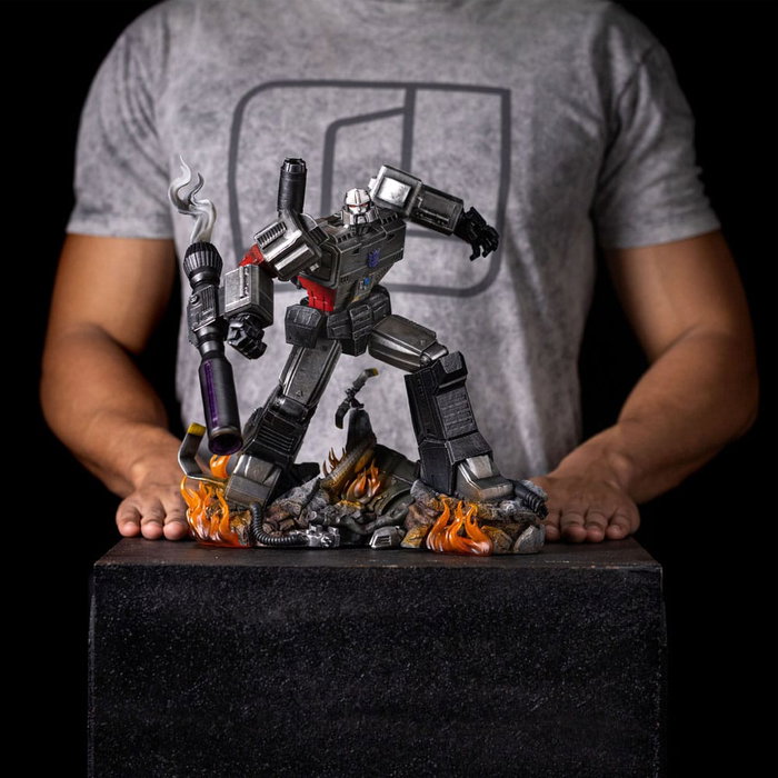 Iron Studios Estatua Transformers Demi Art Scale Megatron 1/20
