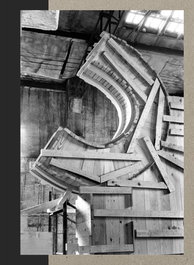 LA FABRICA Chillida Lanean, Eduardo Chillida