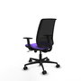 Silla de oficina Alares con mecanismo Sincro tapizada con Tela color Lila y malla color Negro. Equipada con lumbar 1D, Brazos 1D y Ruedas 65mm nailon