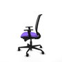 Silla de oficina Alares con mecanismo Sincro tapizada con Tela color Lila y malla color Negro. Equipada con lumbar 1D, Brazos 1D y Ruedas 65mm nailon