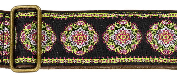 Correa Gaucho Auténtico Deluxe Tradicional para Guitarra 50 mm Hebilla Latón Bk/Gn Correa Gaucho Auténtico Deluxe Tradicional para Guitarra 50 mm Hebilla Latón Bk/Gn