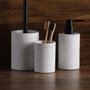Versa Portacepillos de Baño para Pasta y Cepillos Bursa Blanco, Resina, 10.1 x 6.9 x 6.9 cm (2 Unidades)