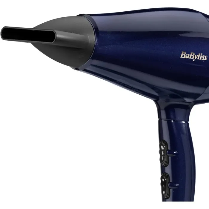Babyliss Secador de Pelo 5911E 2000W con Boquilla Concentradora Delgada y Cable 2.8 m Babyliss Secador de Pelo 5911E 2000W con Boquilla Concentradora Delgada y Cable 2.8 m
