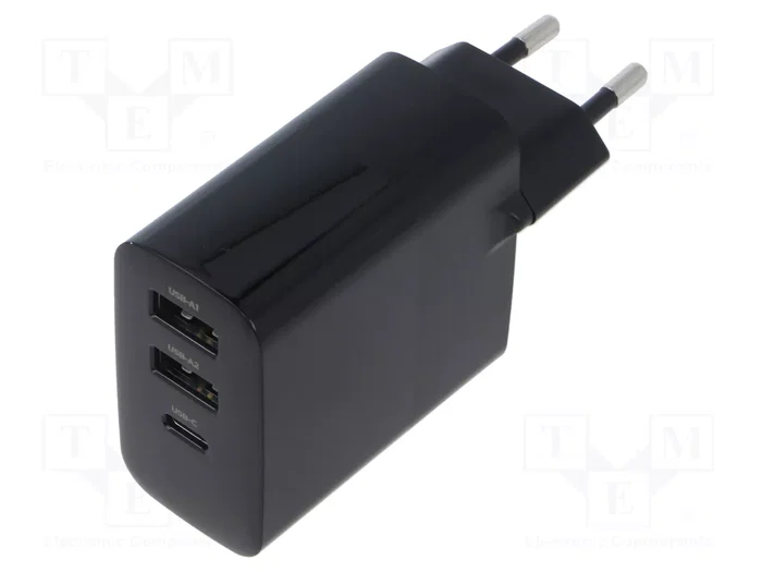 Gembird Cargador Rápido 30 W GaN con 3 Puertos y LCD Negro