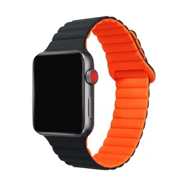 Celly Correa de Silicona Magnética para Apple Watch 42 mm 44 mm 45 mm - Negro o Naranja