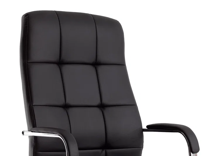 Q-connect Silla de Dirección en Similpiel Negra con Base Metálica Cromada, Mecanismo, Reposabrazos Cromados, Altura Máx 1250 mm, Ancho 610 mm, Profundidad 700 mm, Ruedas Premium