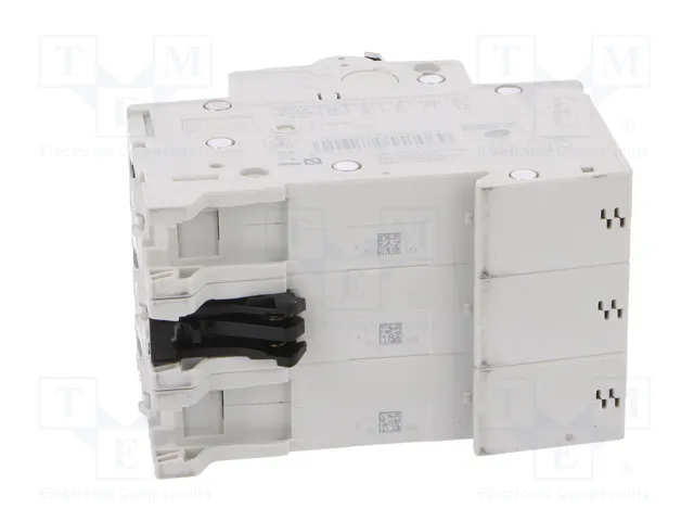 ABB S200 Interruptor magnetotérmico 3 polos 50A 6kA ABB S200 Interruptor magnetotérmico 3 polos 50A 6kA