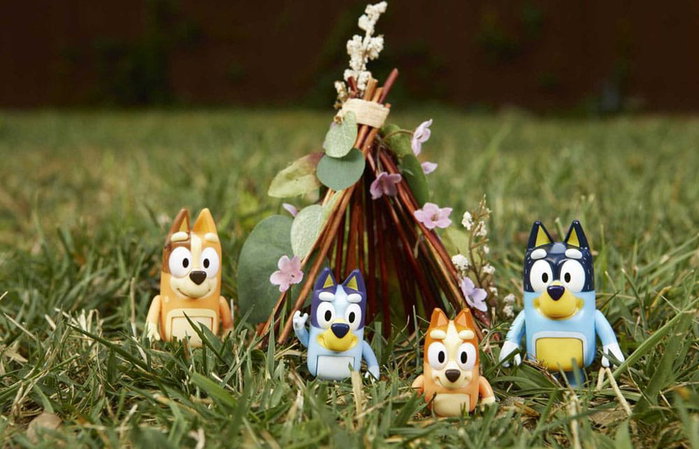 Moose Toys Pack de 4 Figuras de la Familia Bluey