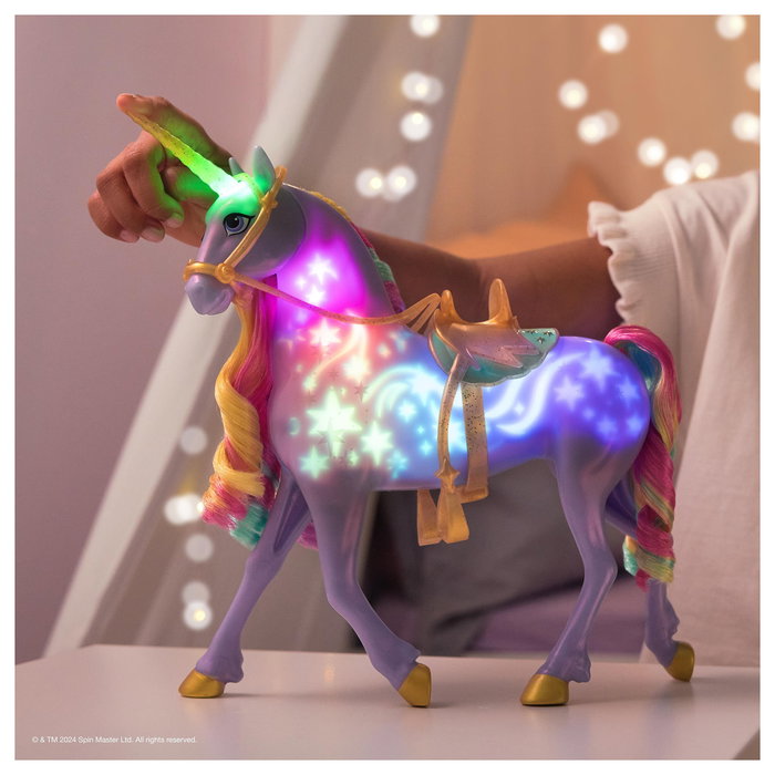 Spin Master Unicorn Academy Licht-Magie Wildstar Figura de Juguete de Unicornio con Efectos Luminosos, Multicolor, Recomendado 4+ Años