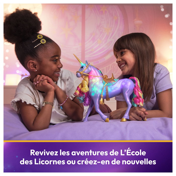 Spin Master Unicorn Academy Licht-Magie Wildstar Figura de Juguete de Unicornio con Efectos Luminosos, Multicolor, Recomendado 4+ Años