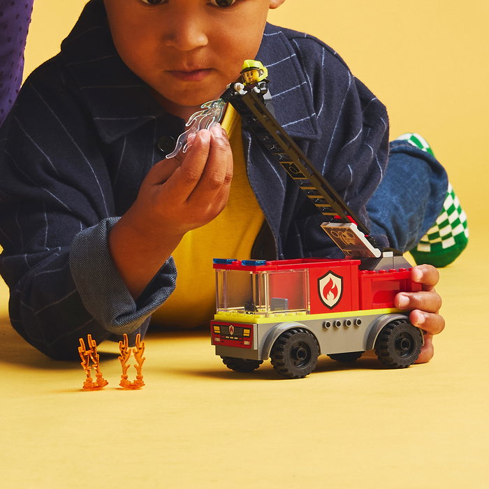LEGO City Camión de Bomberos con Escalera 60463