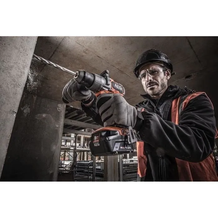 AEG - Taladro percutor BRUSHLESS 18V - 110 Nm - 2 baterías 5Ah - BSB18C3BL-502C AEG - Taladro percutor BRUSHLESS 18V - 110 Nm - 2 baterías 5Ah - BSB18C3BL-502C