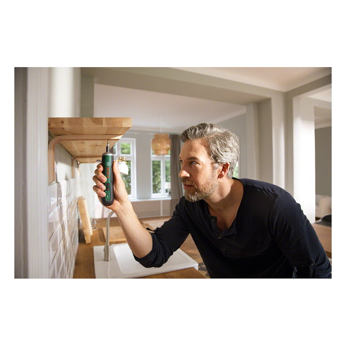 Bosch PushDrive Destornillador inalámbrico con cargador micro USB y set de 32 puntas