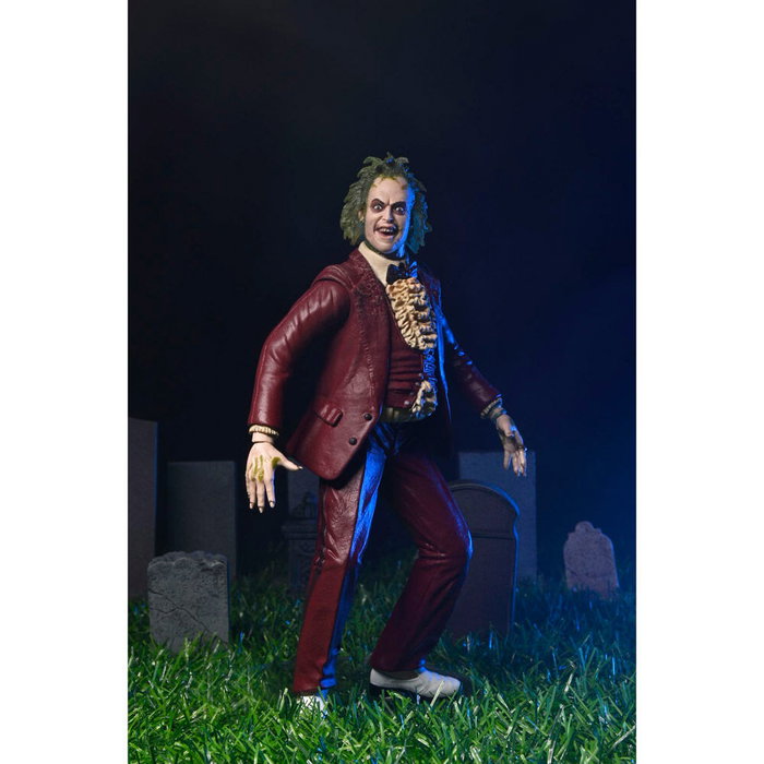 NECA Figura de Acción Beetlejuice con Smoking Rojo de 18 cm