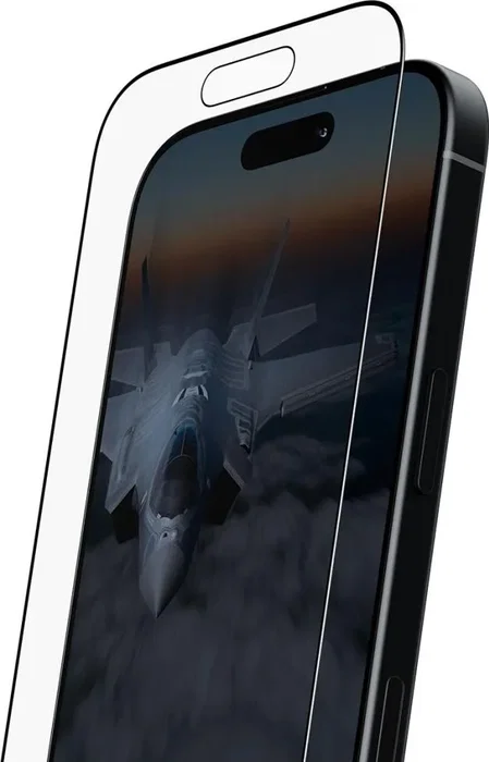 PanzerGlass Stealth Screen Protector con marco negro para iPhone 17 y iPhone 16 Pro