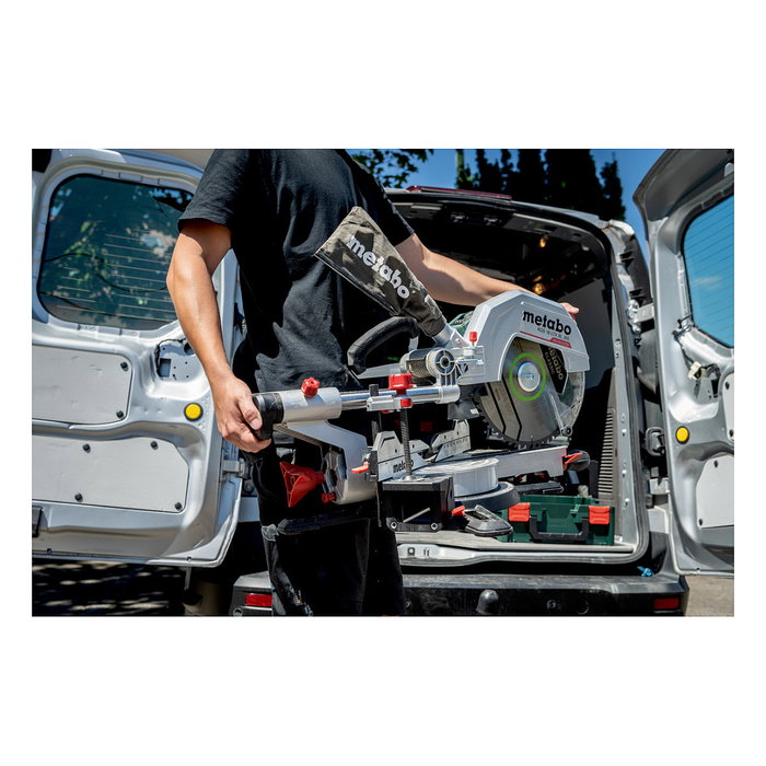 Metabo KGS 18 LTX BL 305 Sierras ingletadoras de bateria 18V, corte 215 x 67 mm, motor brushless, 3700 RPM, 30.5 cm