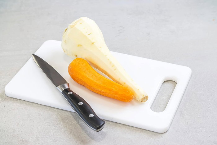 Quttin Tabla Cortar Profesional 33 cm x 20 cm x 1 cm (18 Unidades) Quttin Tabla Cortar Profesional 33 cm x 20 cm x 1 cm (18 Unidades)