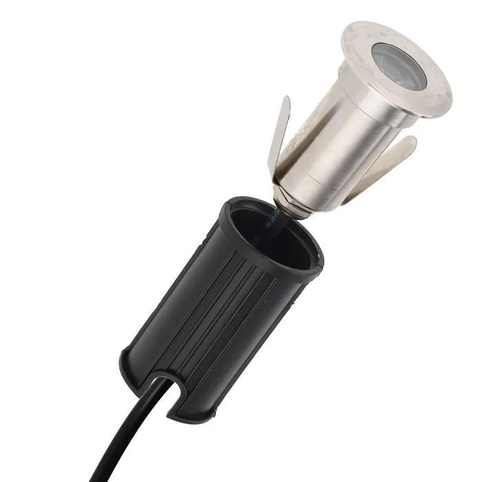 Foco LED Empotrable Exterior 3W 300Lm 12V DC Luz Cálida 2700K IP67 Resistente al Agua 50.000 Horas de Vida Útil