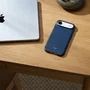 Apple MGJW4LL/A Funda Protectora con MagSafe y Control de Cámara para iPhone Air (6.5") - Azul Bedrock Blue, Resistente a Caídas y Arañazos