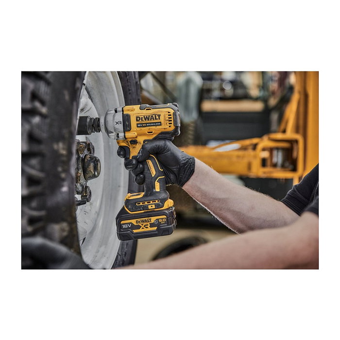 DeWalt DCF891NT-XJ Llave de impacto 18V con maletín T-STAK DeWalt DCF891NT-XJ Llave de impacto 18V con maletín T-STAK