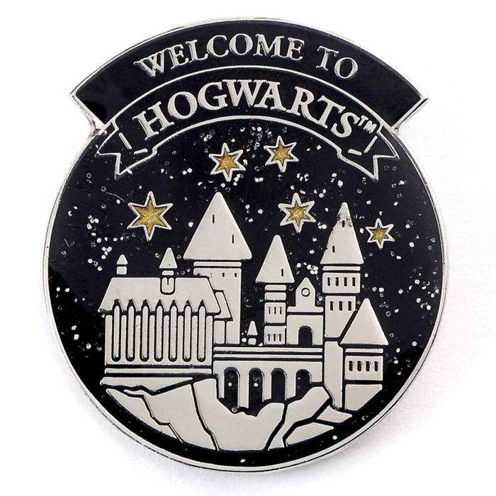 THE CARAT SHOP Pin Welcome to Hogwarts Harry Potter Aleación de Zinc