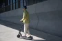 Segway Ninebot E2 Plus E II Patinete Eléctrico Plegable Negro, 25 km/h, 500W, Autonomía 25 km, Pantalla, Freno Tambor, Para Hasta 90 kg