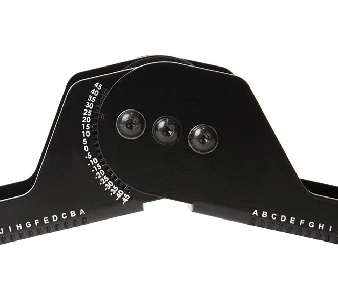 B-Tech BT8390-AAC/B - Conector Angular para Soporte de Monitor, Color Negro, Ángulo de Rotación 45°