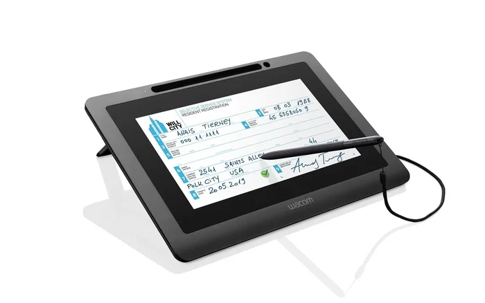 Wacom DTU-1031AX Tablet LCD de 25.6 cm (10.1 Pulgadas) con Lápiz - Negro