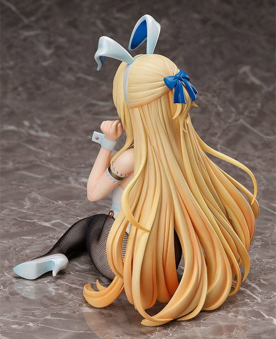 FREEing Goblin Slayer Estatua Priestess Bunny Ver. 1/4