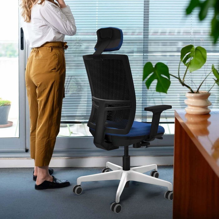 PIQUERAS Y CRESPO Silla de oficina Yunquera Verde petróleo con mecanismo Sincro/Traslack PIQUERAS Y CRESPO Silla de oficina Yunquera Verde petróleo con mecanismo Sincro/Traslack
