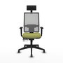 Silla de oficina Horna con mecanismo Sincro/Traslack tapizada con Tela color Verde oliva y malla color Gris. Equipada con lumbar 1D, Brazos 1D, Cabecero Fijo y Ruedas 65 mm parqué
