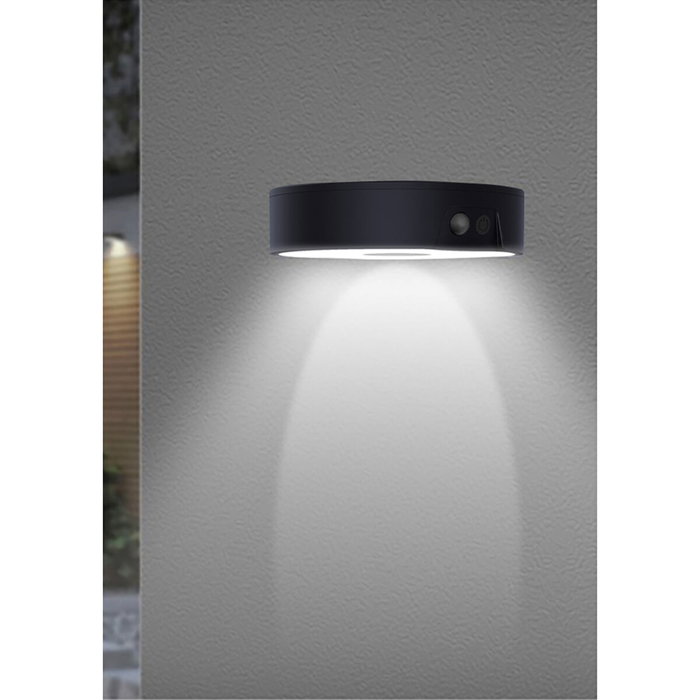 Edm Aplique solar tipo estaca 4W 500 lm con sensor de presencia