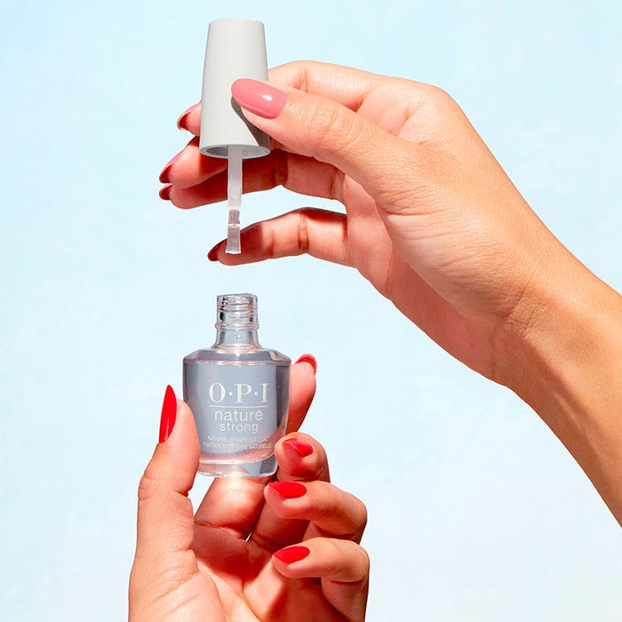 OPI NATURE STRONG Esmalte de Origen Natural Top Coat Vegano 15 ml con Ingredientes Naturales para Uñas