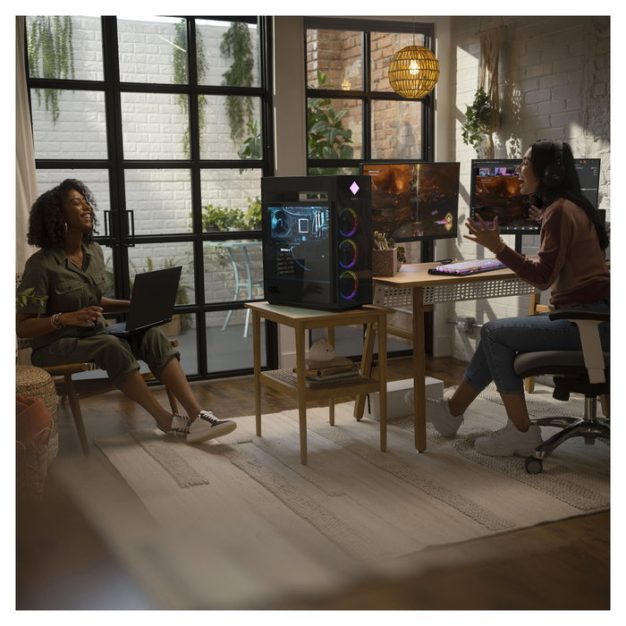 HP OMEN GT22-3795ng CU9 285K/64GB/2TBSSD/RTX5080/W11 Home HP OMEN GT22-3795ng CU9 285K/64GB/2TBSSD/RTX5080/W11 Home