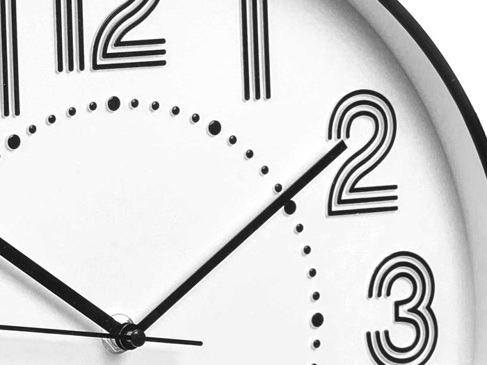 Giftdecor Reloj Redondo 30 cm con Números Rayas Surtidos Plástico y Vidrio Negro Plata Esfera Blanca (Set de 12)