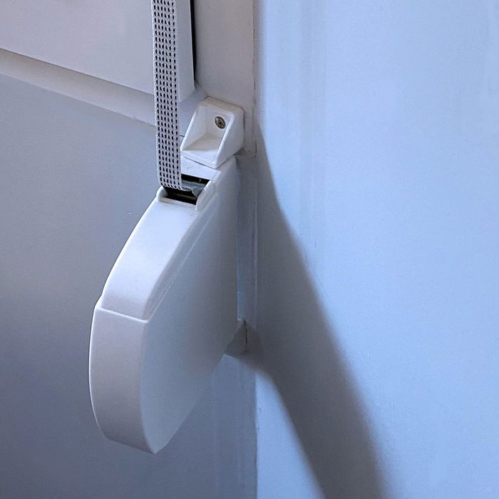 Edm Recogedor Exterior Abatible PR02 para Cinta Persiana 14 mm Blanco ABS 175x32x120 mm